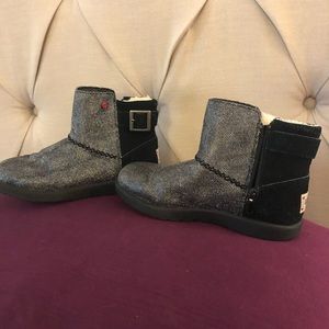 Cute girls ugg boots